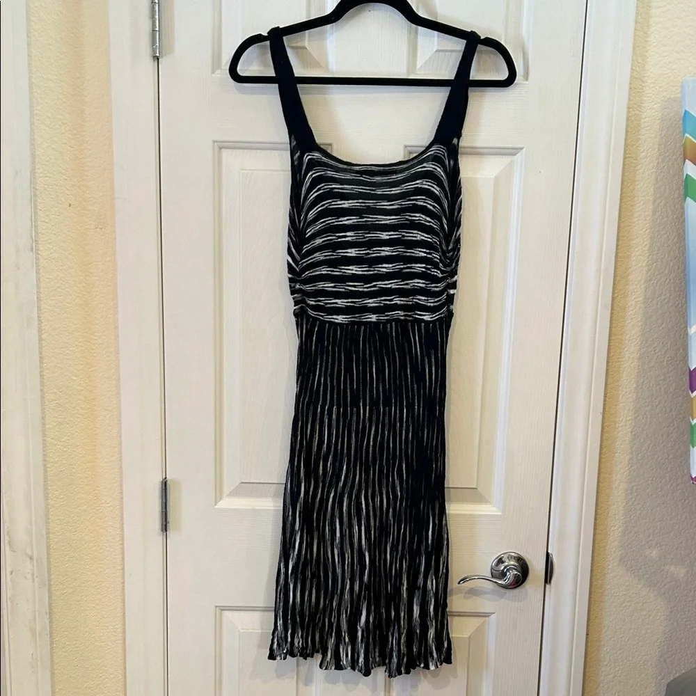 Arden B Black and White Striped Knitted Mini Dress - Picture 4 of 4